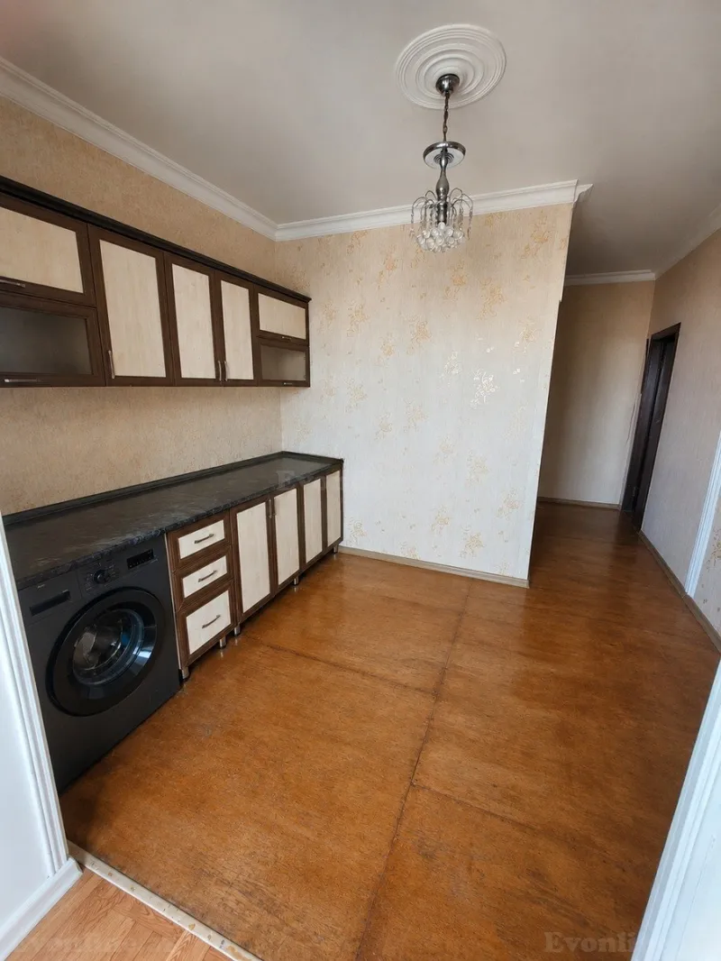 Satılır 2 otaqlı Mənzil Köhnə tikili 60 m² Yeni Günəşli - şəkil 4