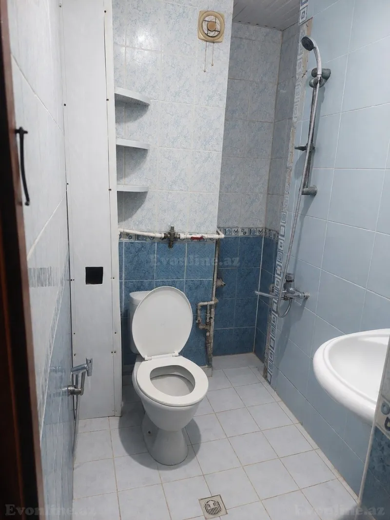 Satılır 2 otaqlı Mənzil Köhnə tikili 60 m² Yeni Günəşli - şəkil 7