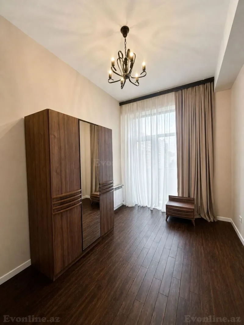 Kirayə verilir 3 otaqlı Mənzil Yeni tikili 120 m² 28 May m. - şəkil 7