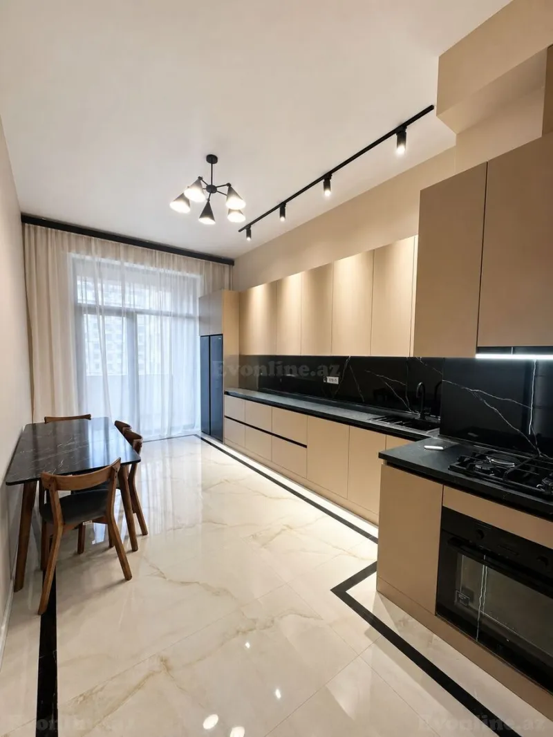 Kirayə verilir 3 otaqlı Mənzil Yeni tikili 120 m² 28 May m. - şəkil 8