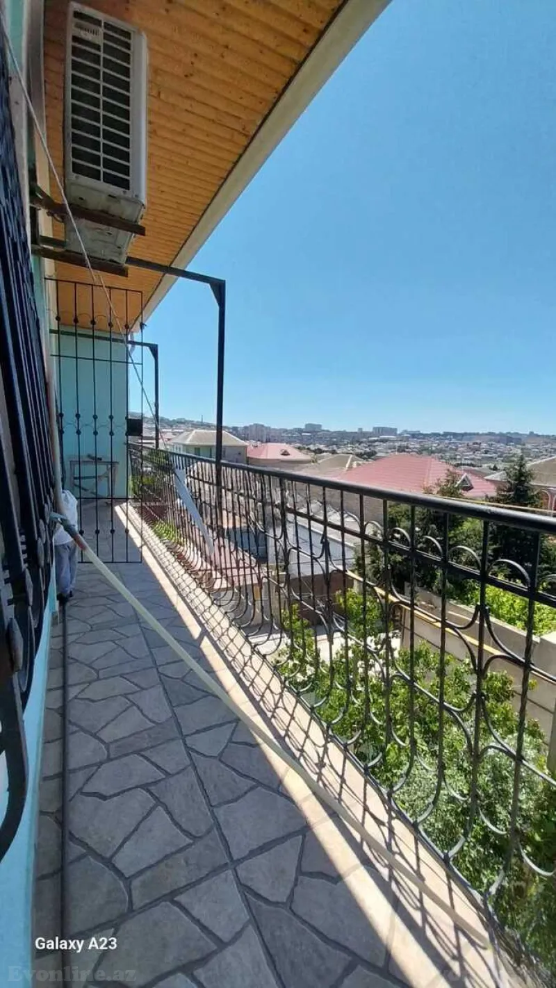Satılır 4 otaqlı Həyət evi 100 m² Əmircan - şəkil 15
