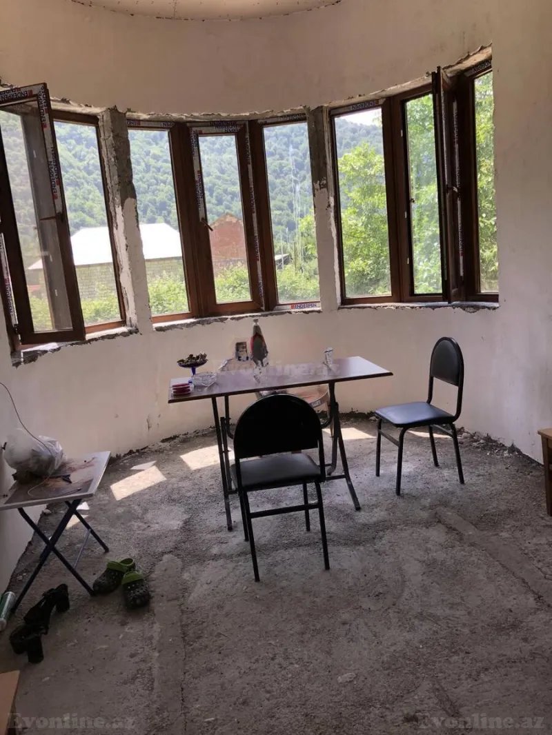 Satılır 6 otaqlı Həyət evi 320 m² Qax - şəkil 7