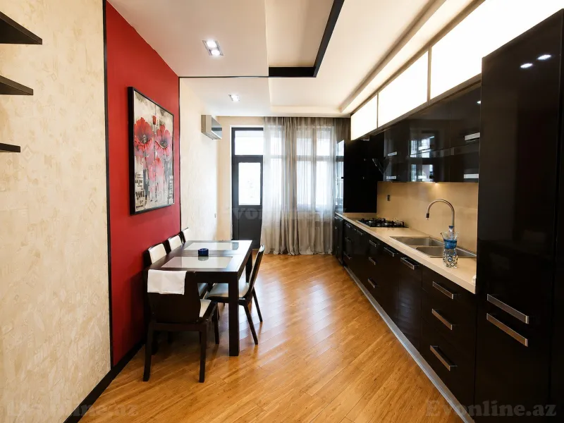 Kirayə verilir 3 otaqlı Mənzil Yeni tikili 145 m² Nəsimi r. - şəkil 7