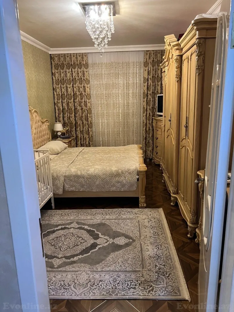 Satılır 3 otaqlı Mənzil Köhnə tikili 70 m² Memar Əcəmi m. - şəkil 3