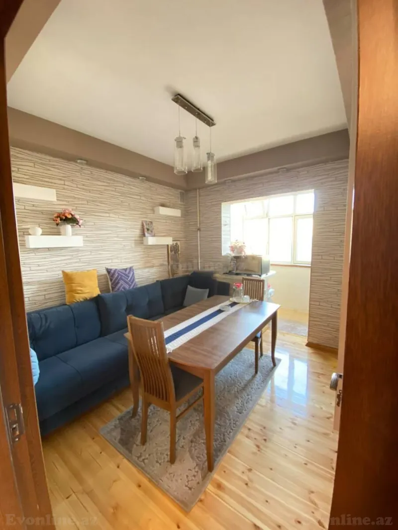 3 otaqlı Mənzil 80 m² Binəqədi r. Satılır