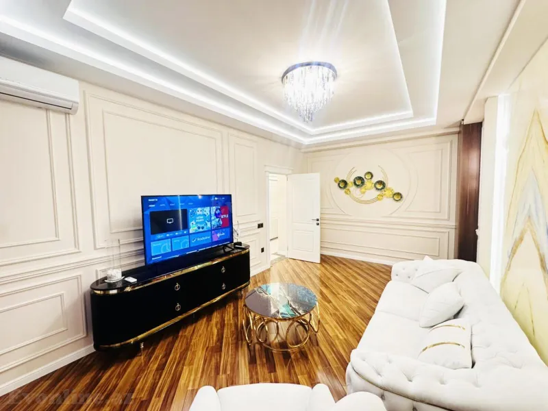 Satılır 2 otaqlı Mənzil Yeni tikili 65 m² Gənclik m. - şəkil 5