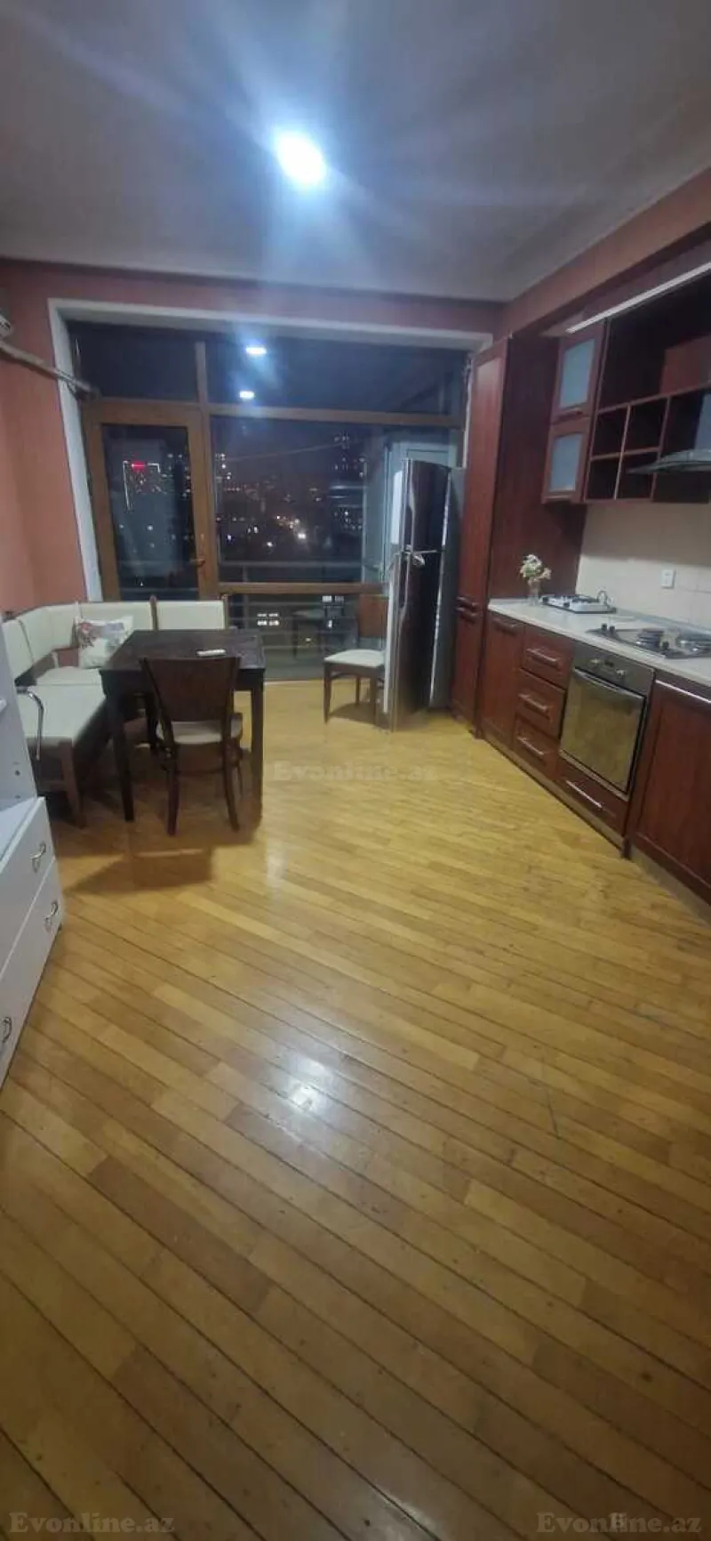 Satılır 3 otaqlı Mənzil Yeni tikili 136 m² 28 May m. - şəkil 3