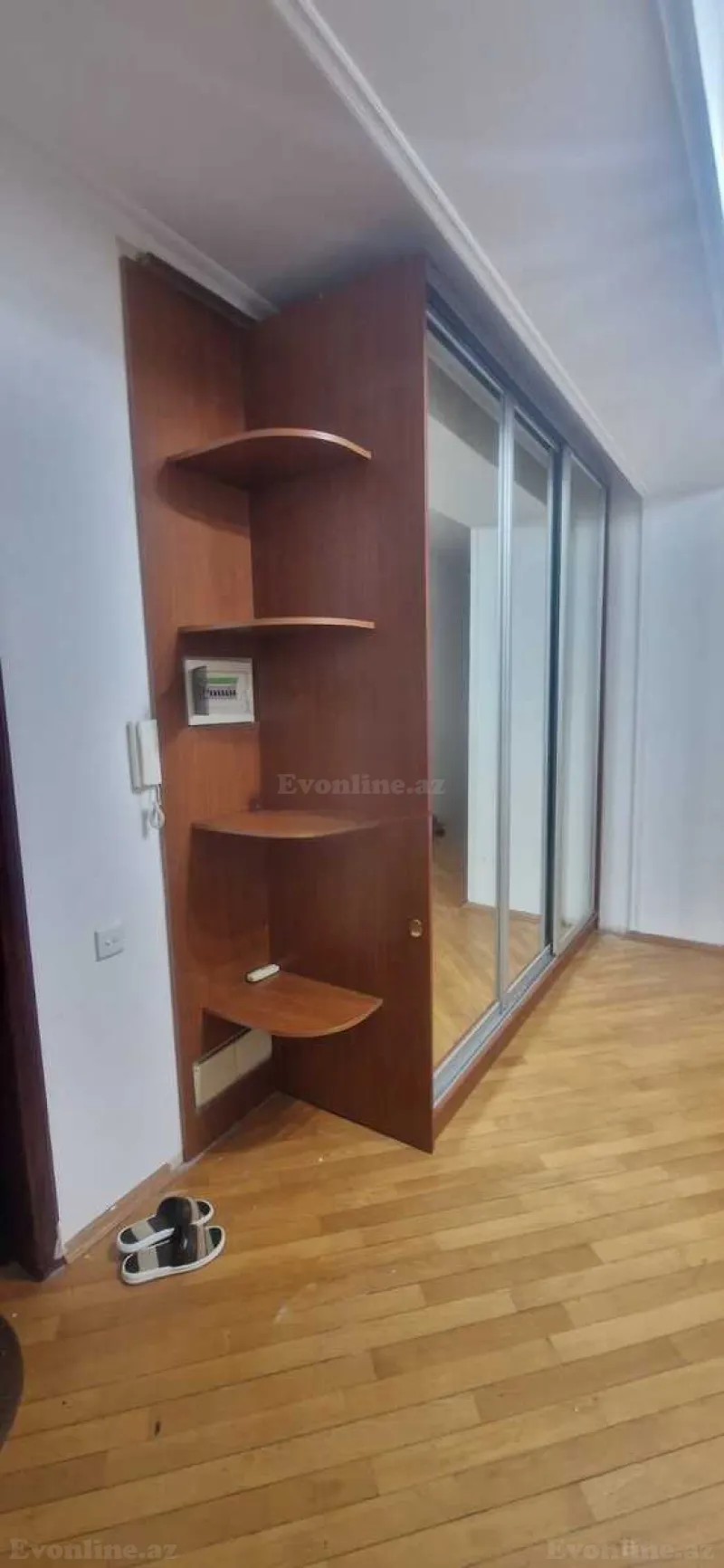 Satılır 3 otaqlı Mənzil Yeni tikili 136 m² 28 May m. - şəkil 5