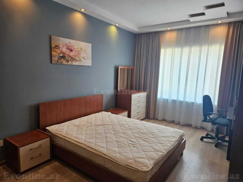 Kirayə verilir 3 otaqlı Mənzil Yeni tikili 140 m² Nizami m. - şəkil 8