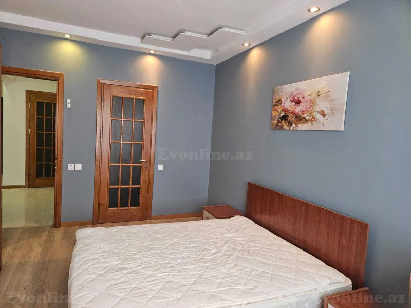 Kirayə verilir 3 otaqlı Mənzil Yeni tikili 140 m² Nizami m. - şəkil 9