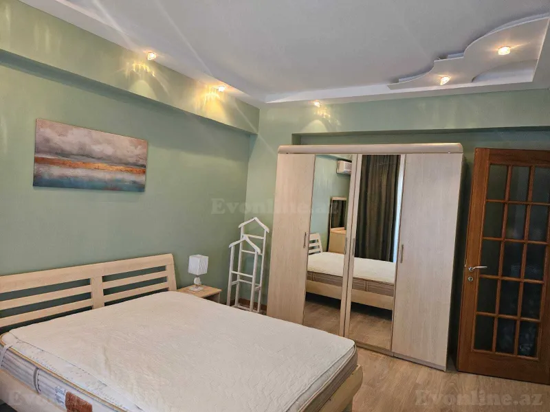 Kirayə verilir 3 otaqlı Mənzil Yeni tikili 140 m² Nizami m. - şəkil 10