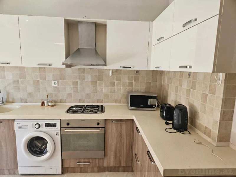 Kirayə verilir 3 otaqlı Mənzil Yeni tikili 140 m² Nizami m. - şəkil 16