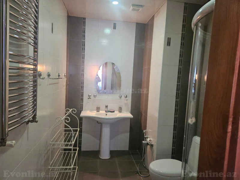 Kirayə verilir 3 otaqlı Mənzil Yeni tikili 140 m² Nizami m. - şəkil 20