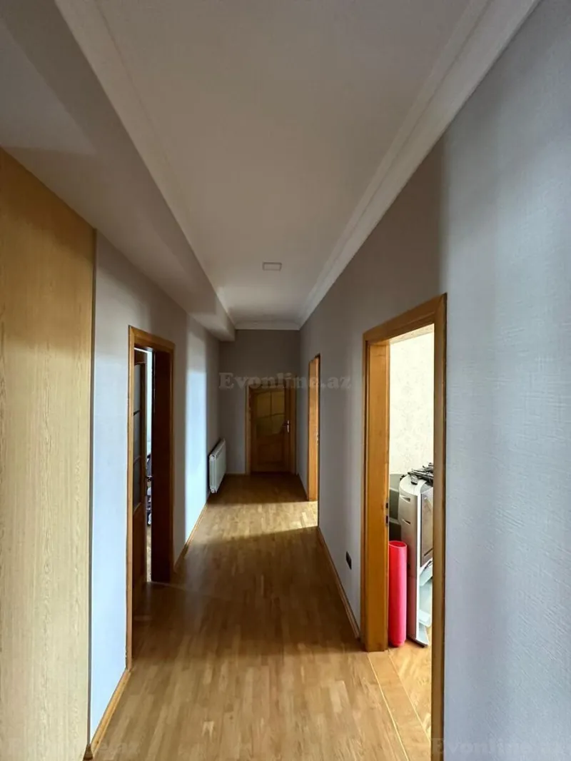 Kirayə verilir 4 otaqlı Mənzil Köhnə tikili 130 m² Nəsimi r. - şəkil 4