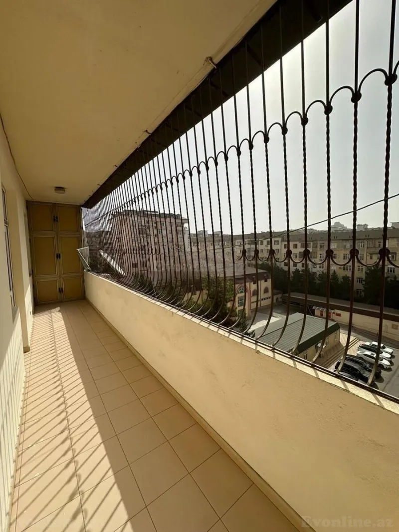 Kirayə verilir 4 otaqlı Mənzil Köhnə tikili 130 m² Nəsimi r. - şəkil 8