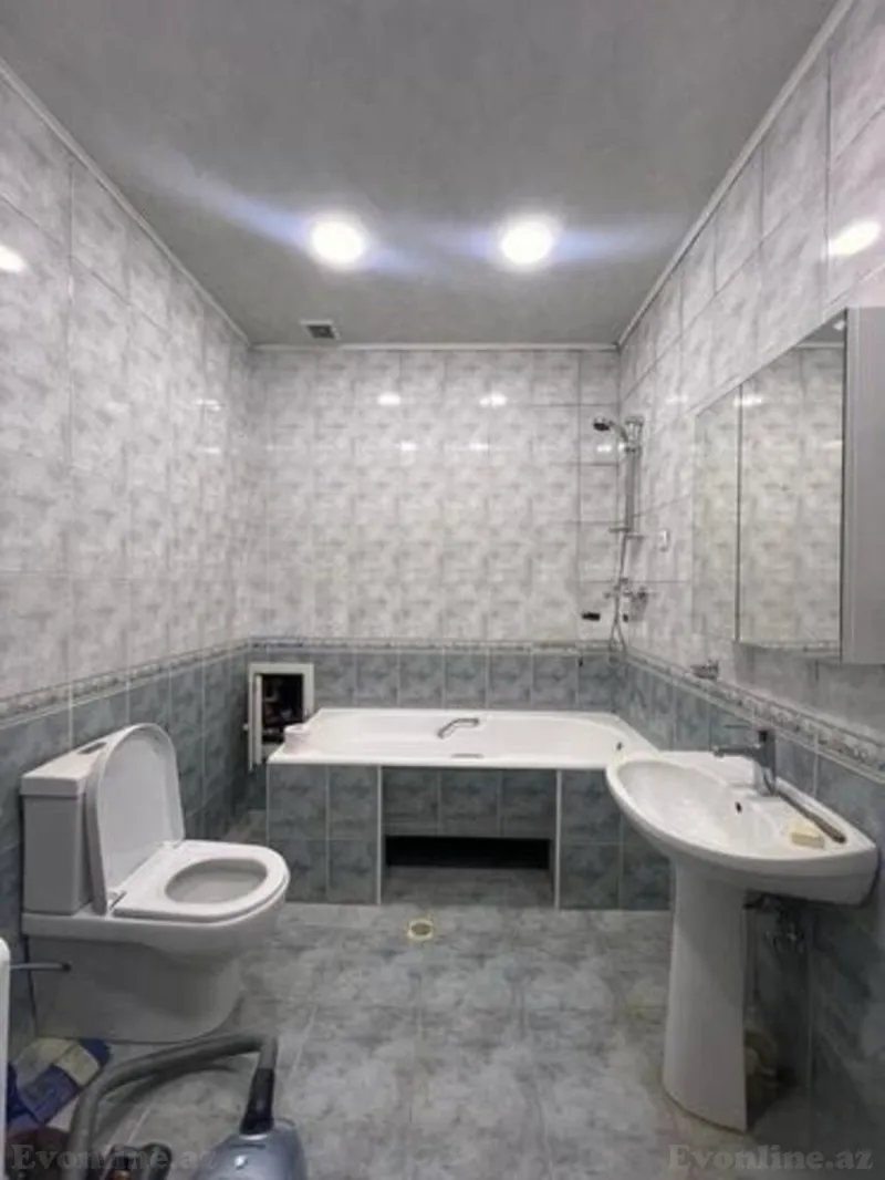 Kirayə verilir 3 otaqlı Mənzil Yeni tikili 110 m² İnşaatçılar m. - şəkil 7