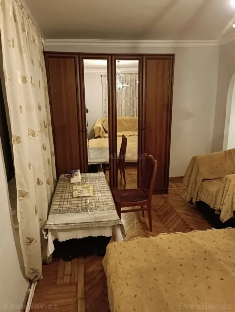 Kirayə verilir 1 otaqlı Mənzil Köhnə tikili 40 m² Elmlər Akademiyası m. - şəkil 3