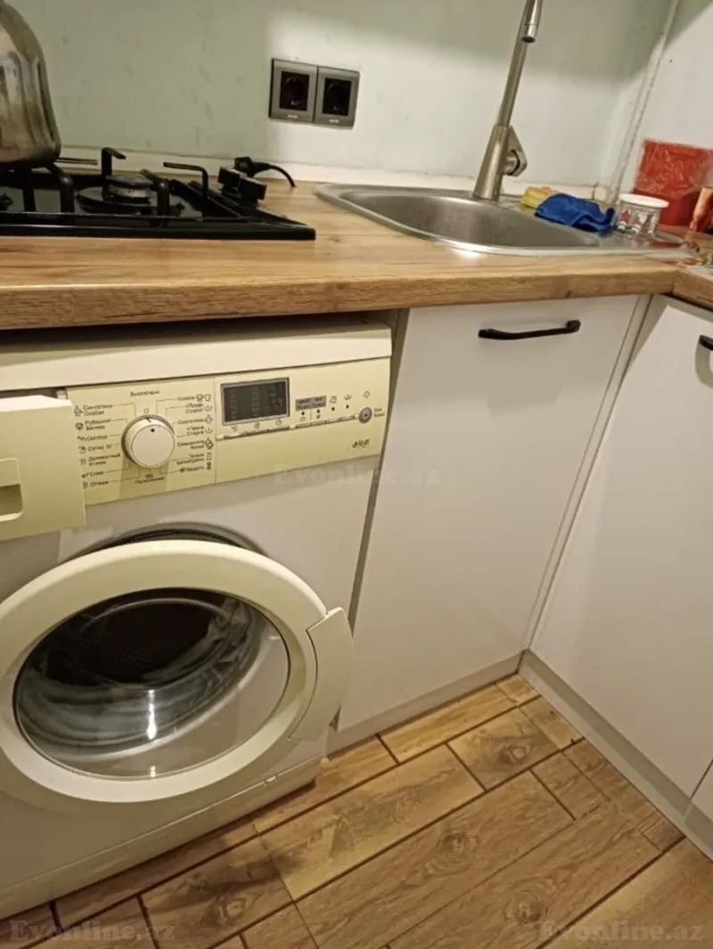 Kirayə verilir 1 otaqlı Mənzil Köhnə tikili 40 m² Elmlər Akademiyası m. - şəkil 7
