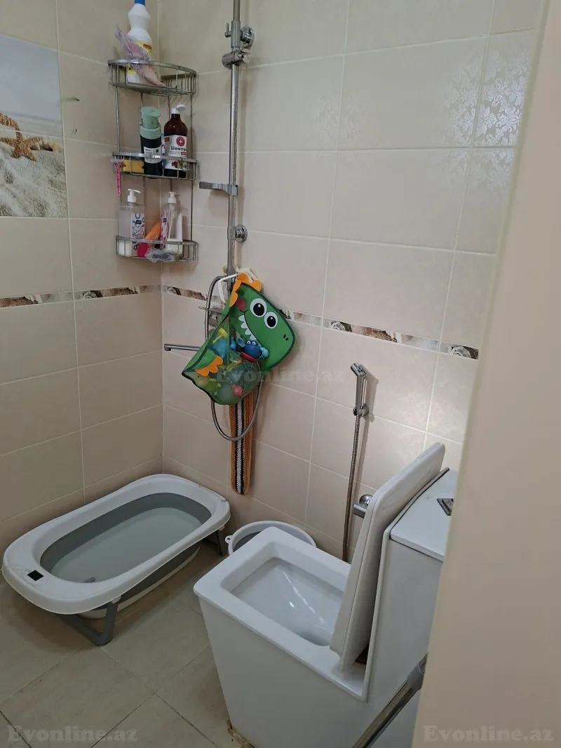 Kirayə verilir 5 otaqlı Həyət evi 300 m² Azadlıq prospekti m. - şəkil 16