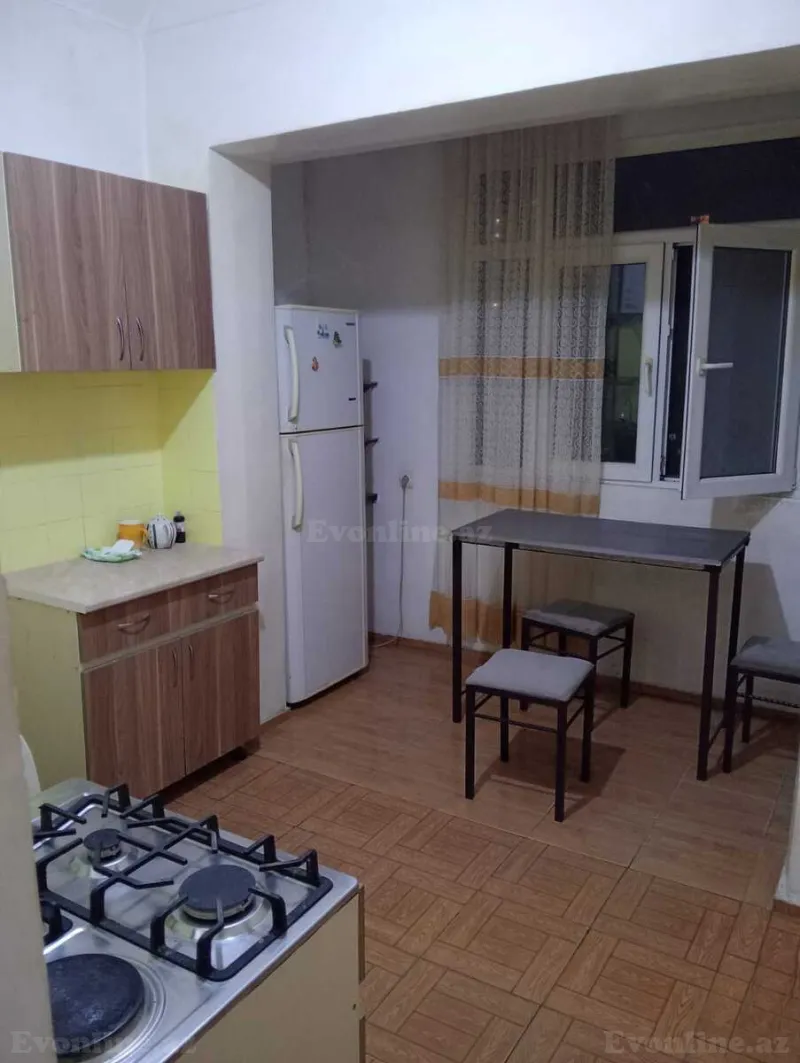 Kirayə verilir 2 otaqlı Mənzil Köhnə tikili 70 m² Həzi Aslanov m. - şəkil 4
