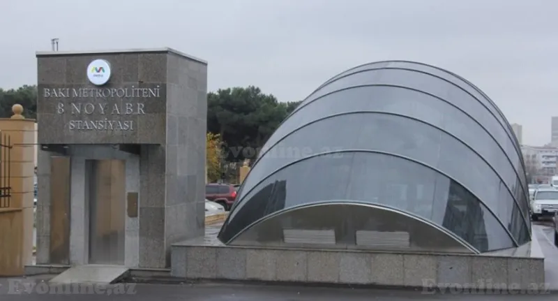 3 otaqlı Mənzil 120 m² 8 Noyabr m. Satılır