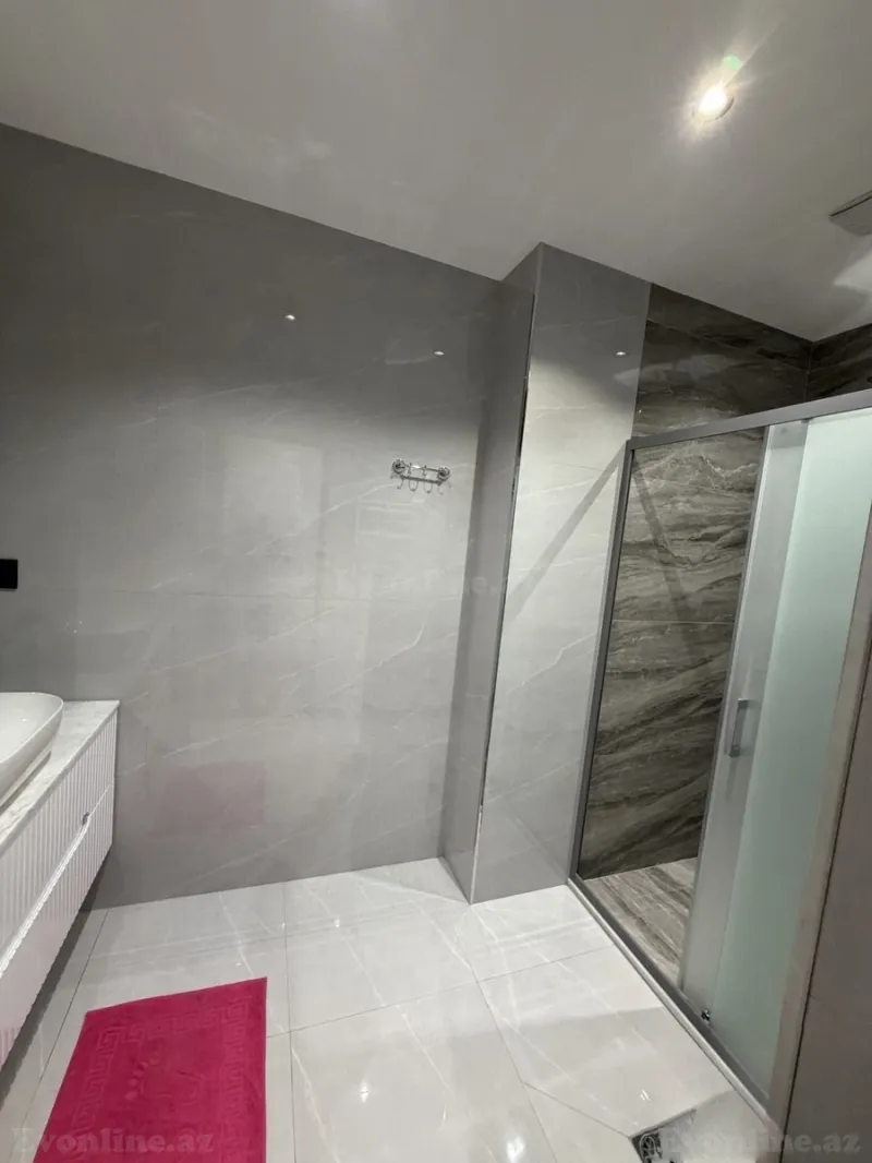 Satılır 3 otaqlı Mənzil Yeni tikili 120 m² 8 Noyabr m. - şəkil 19