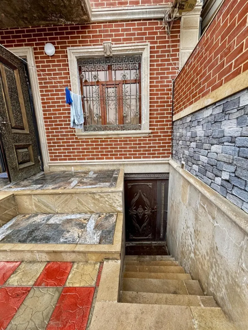 Satılır 7 otaqlı Həyət evi 397 m² Azadlıq prospekti m. - şəkil 9