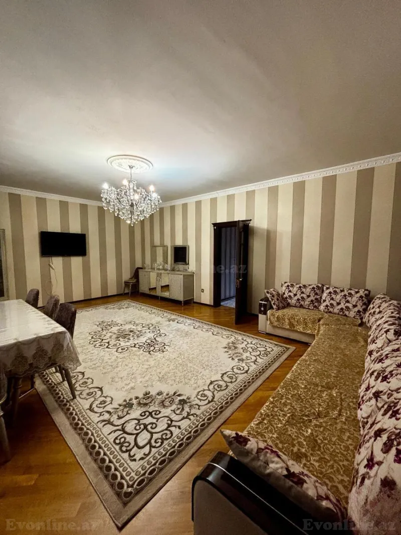 Satılır 7 otaqlı Həyət evi 397 m² Azadlıq prospekti m. - şəkil 18