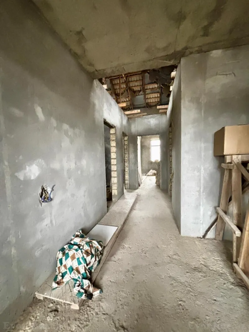 Satılır 7 otaqlı Həyət evi 397 m² Azadlıq prospekti m. - şəkil 26