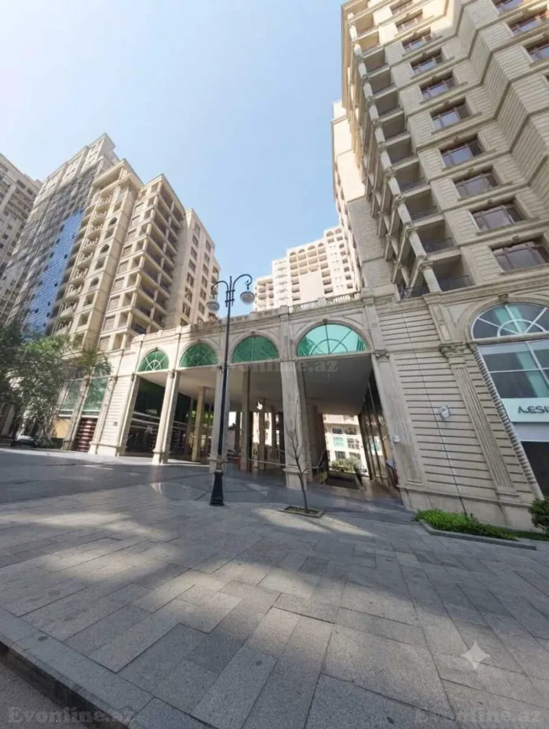 Kirayə verilir 3 otaqlı Mənzil Yeni tikili 187 m² 28 May m. - şəkil 2