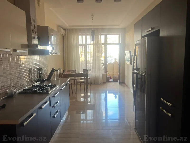 Kirayə verilir 3 otaqlı Mənzil Yeni tikili 187 m² 28 May m. - şəkil 6