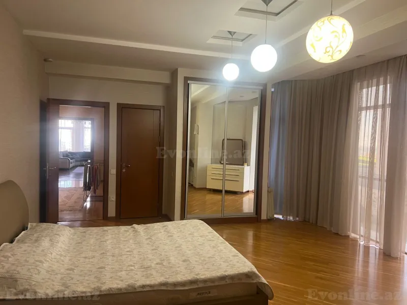 Kirayə verilir 3 otaqlı Mənzil Yeni tikili 187 m² 28 May m. - şəkil 10