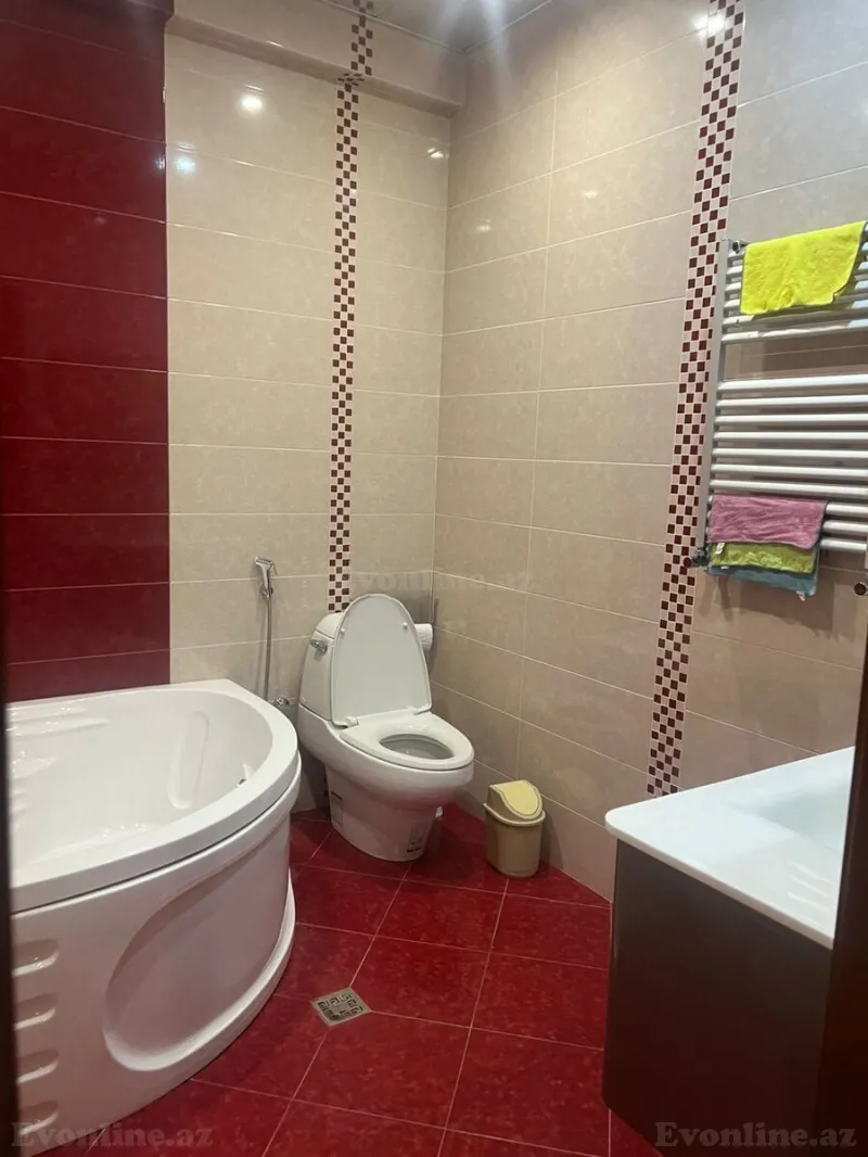 Kirayə verilir 3 otaqlı Mənzil Yeni tikili 187 m² 28 May m. - şəkil 14