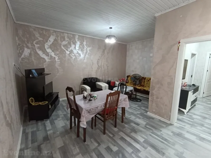 Satılır 4 otaqlı Həyət evi 120 m² Binəqədi r. - şəkil 2