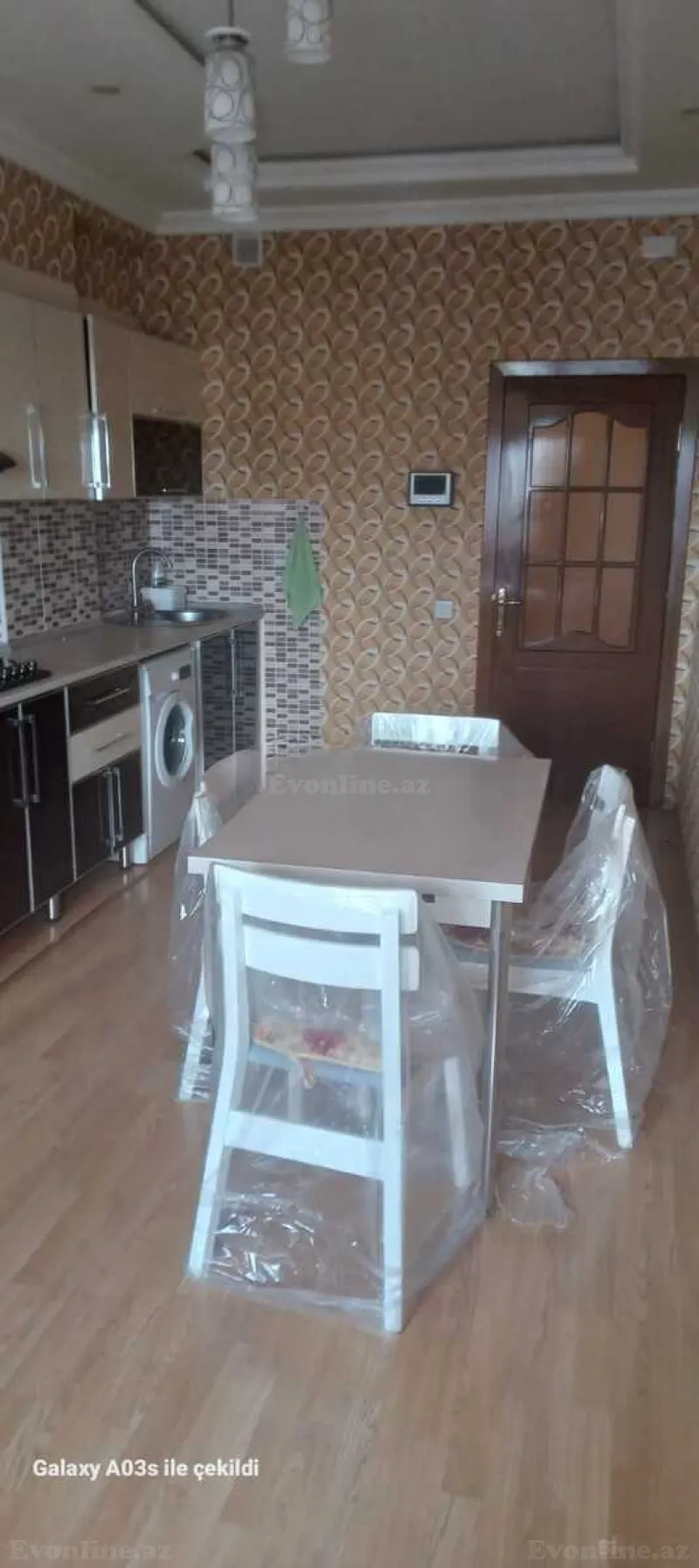 Kirayə verilir 2 otaqlı Mənzil Köhnə tikili 93 m² 20 Yanvar m. - şəkil 3