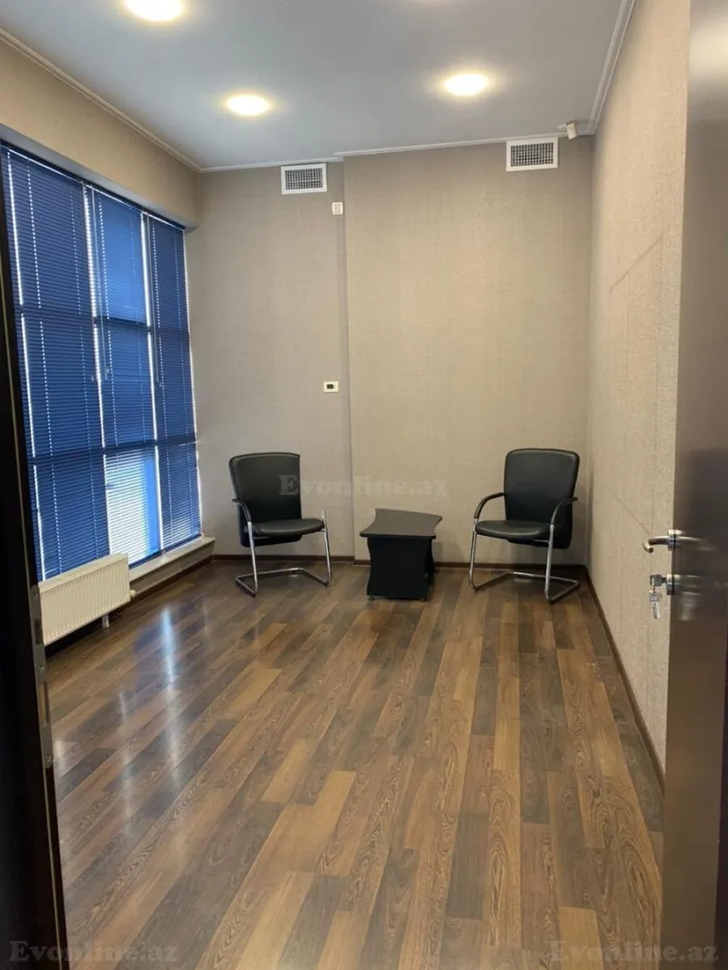 Kirayə verilir Ofis 360 m² Xətai r. - şəkil 6