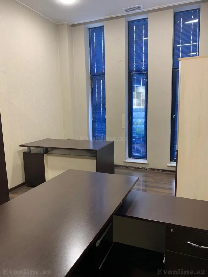 Kirayə verilir Ofis 360 m² Xətai r. - şəkil 7