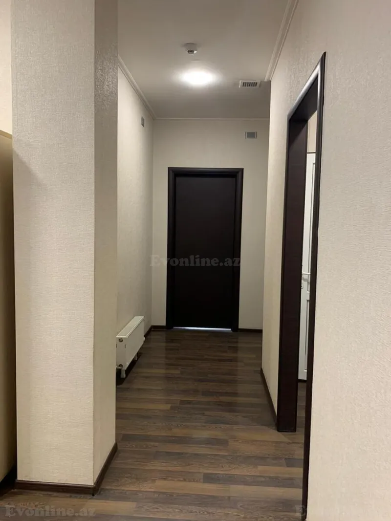 Kirayə verilir Ofis 360 m² Xətai r. - şəkil 13