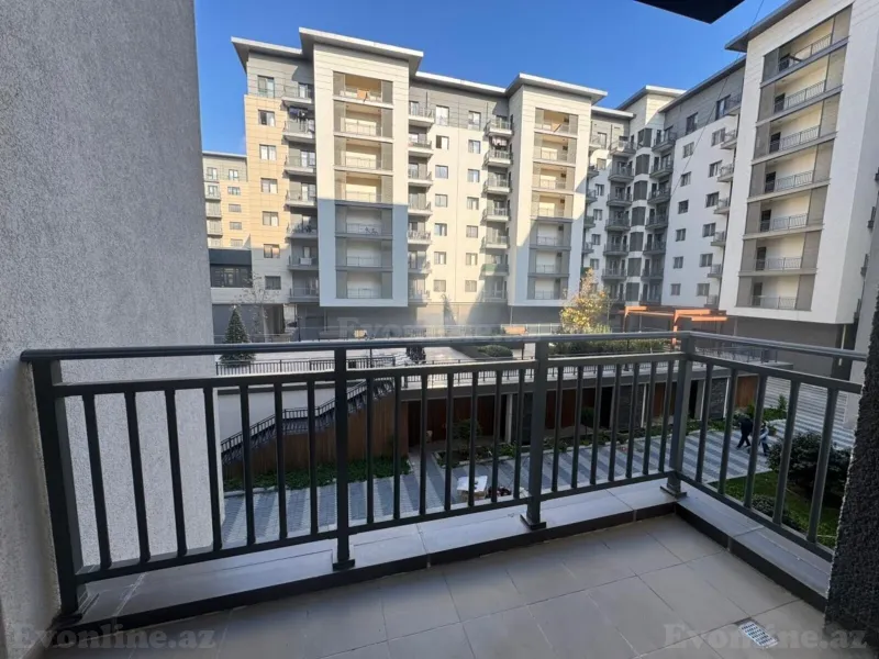 3 otaqlı Mənzil 140 m² Ağ şəhər Kirayə verilir