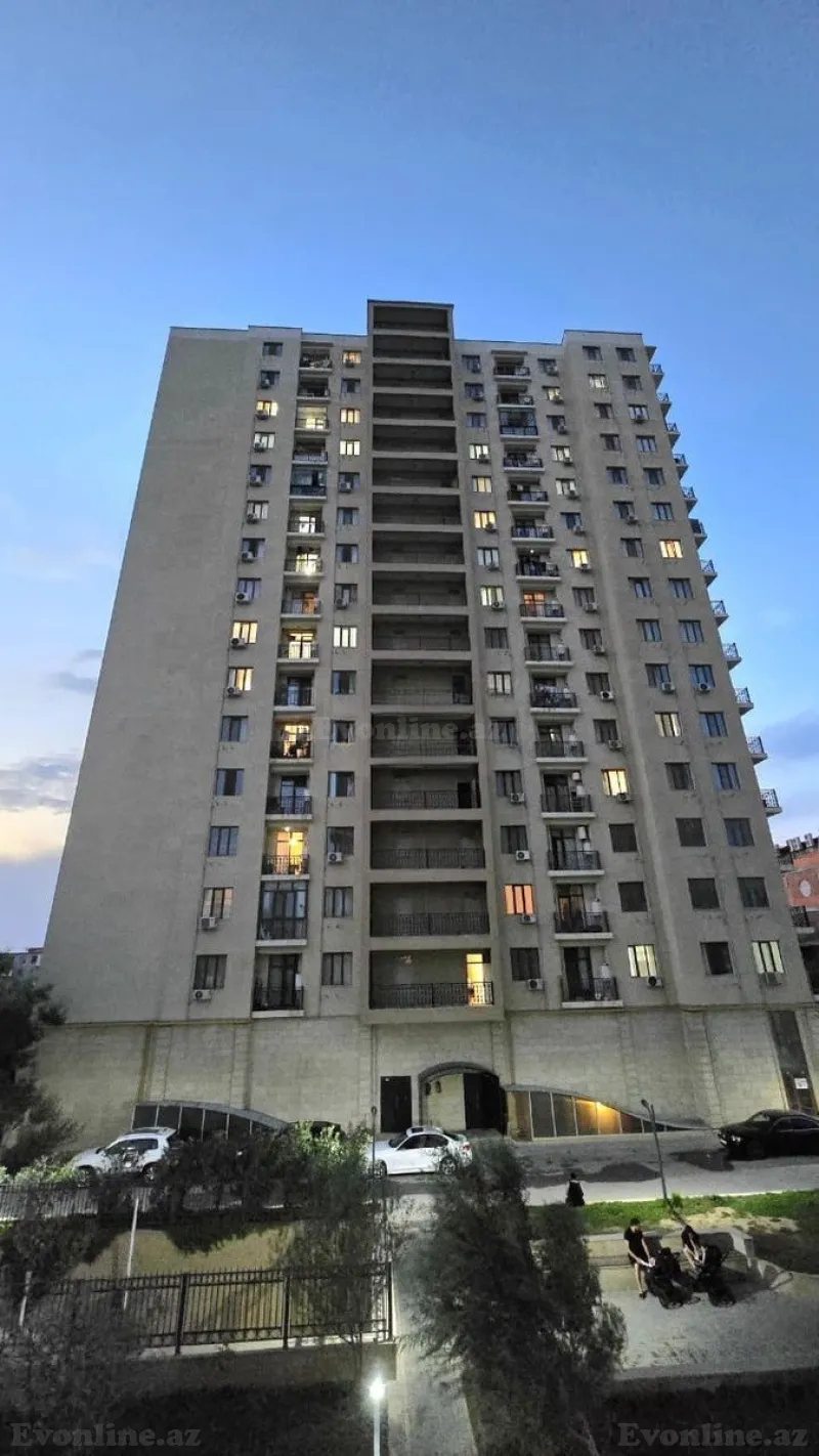 Satılır 2 otaqlı Mənzil Yeni tikili 70 m² Neftçilər m. - şəkil 9