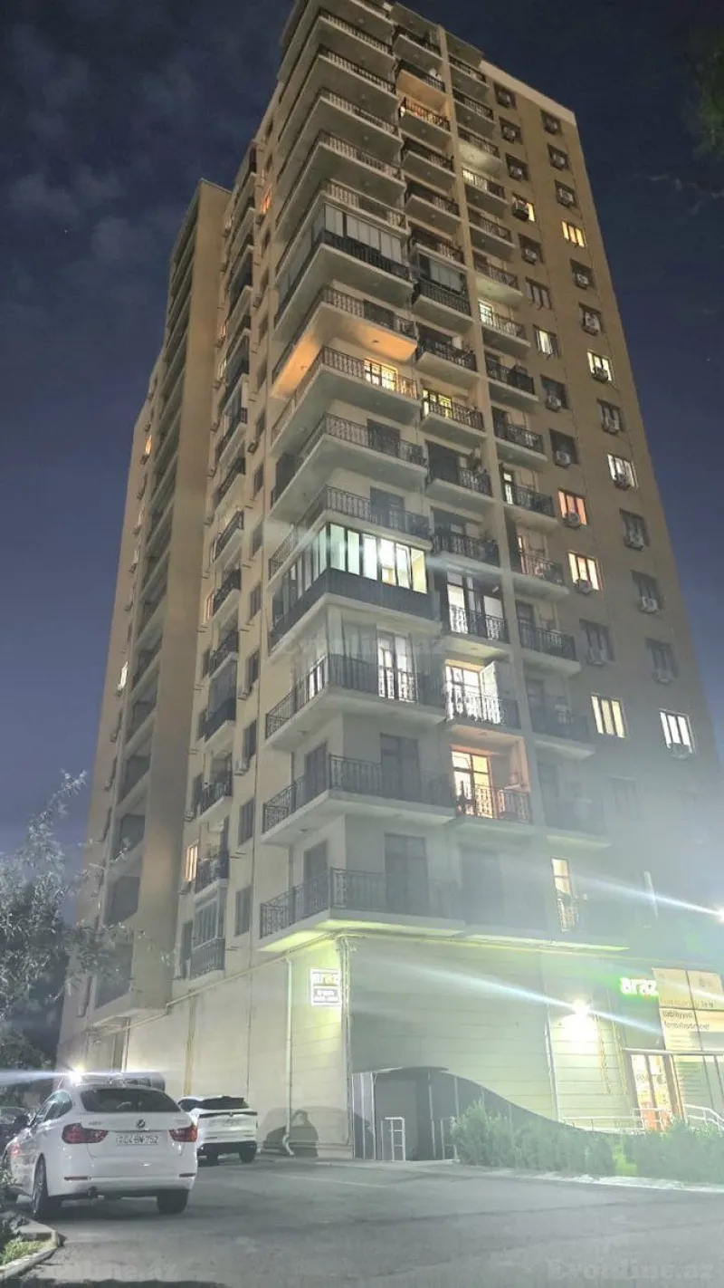 Satılır 2 otaqlı Mənzil Yeni tikili 70 m² Neftçilər m. - şəkil 10