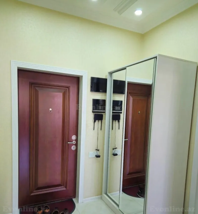 Satılır 2 otaqlı Mənzil Köhnə tikili 57 m² İnşaatçılar m. - şəkil 10