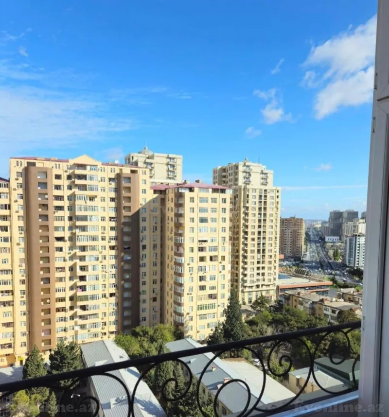 Satılır 2 otaqlı Mənzil Köhnə tikili 57 m² İnşaatçılar m. - şəkil 12
