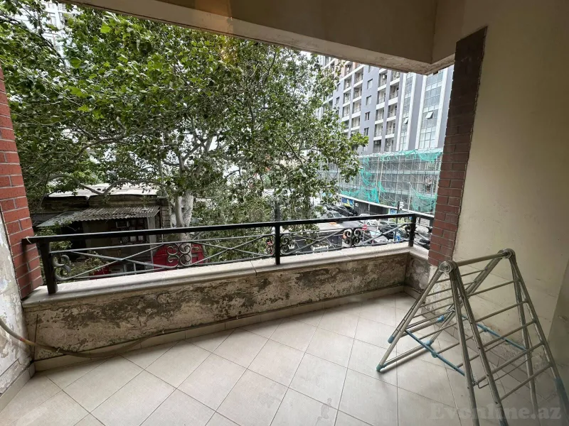 Kirayə verilir 2 otaqlı Mənzil Yeni tikili 90 m² 28 May m. - şəkil 17