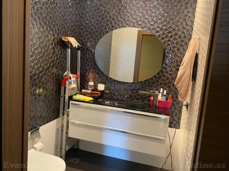 Kirayə verilir 3 otaqlı Mənzil Yeni tikili 135 m² Xətai r. - şəkil 8