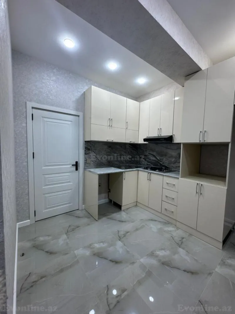 2 otaqlı Mənzil 70 m² Suraxanı r. Satılır