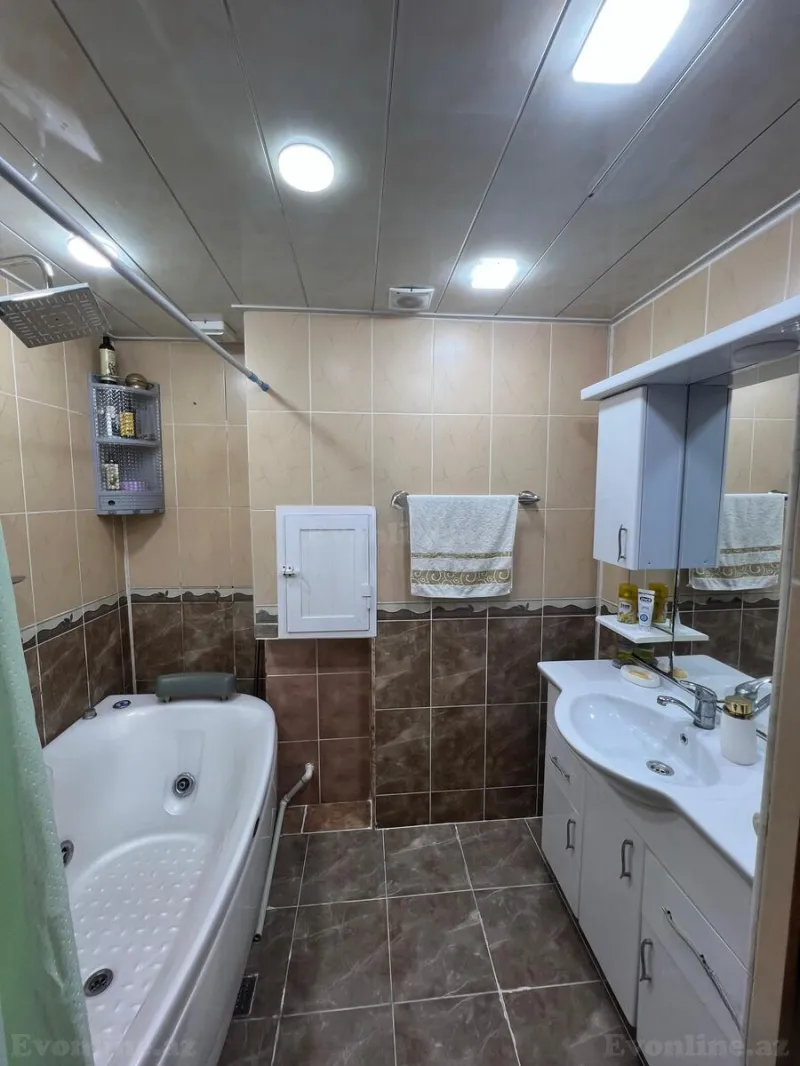 Satılır 4 otaqlı Mənzil Yeni tikili 140 m² Xətai r. - şəkil 12