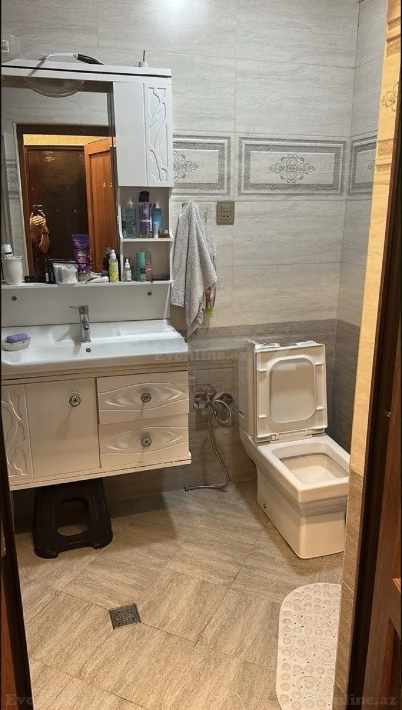 Kirayə verilir 2 otaqlı Mənzil Köhnə tikili 65 m² Azadlıq prospekti m. - şəkil 7