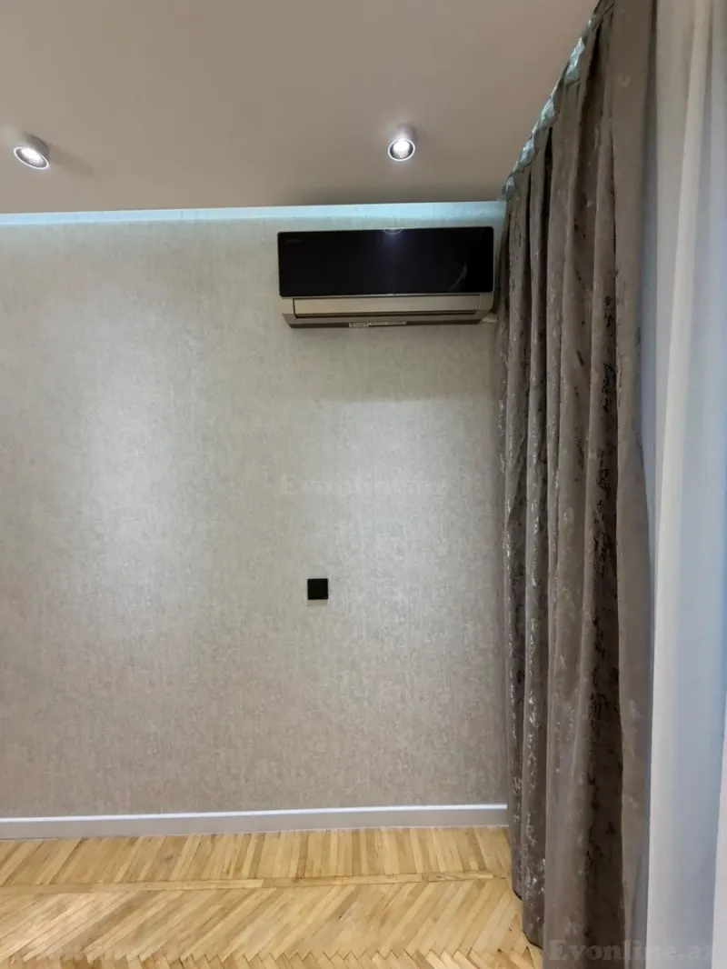 Satılır 3 otaqlı Mənzil Köhnə tikili 80 m² İnşaatçılar m. - şəkil 4