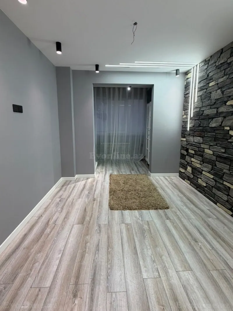 Satılır 3 otaqlı Mənzil Köhnə tikili 80 m² İnşaatçılar m. - şəkil 12